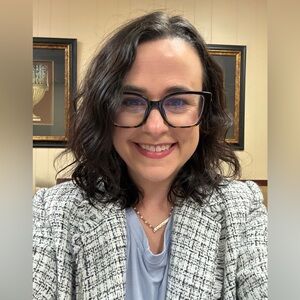 Meet your Posher, Hollie